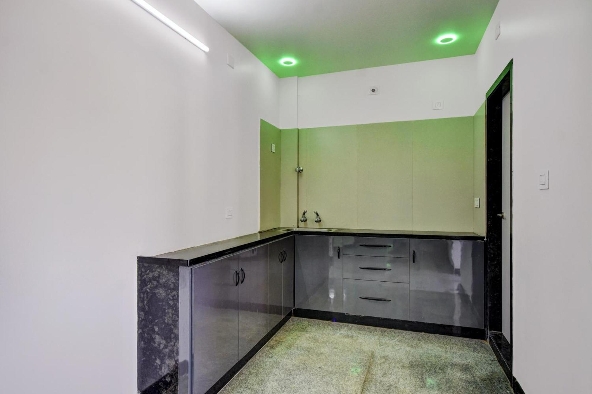 Oyo Home Msr Guest Inn Homestay Nellore Eksteriør bilde