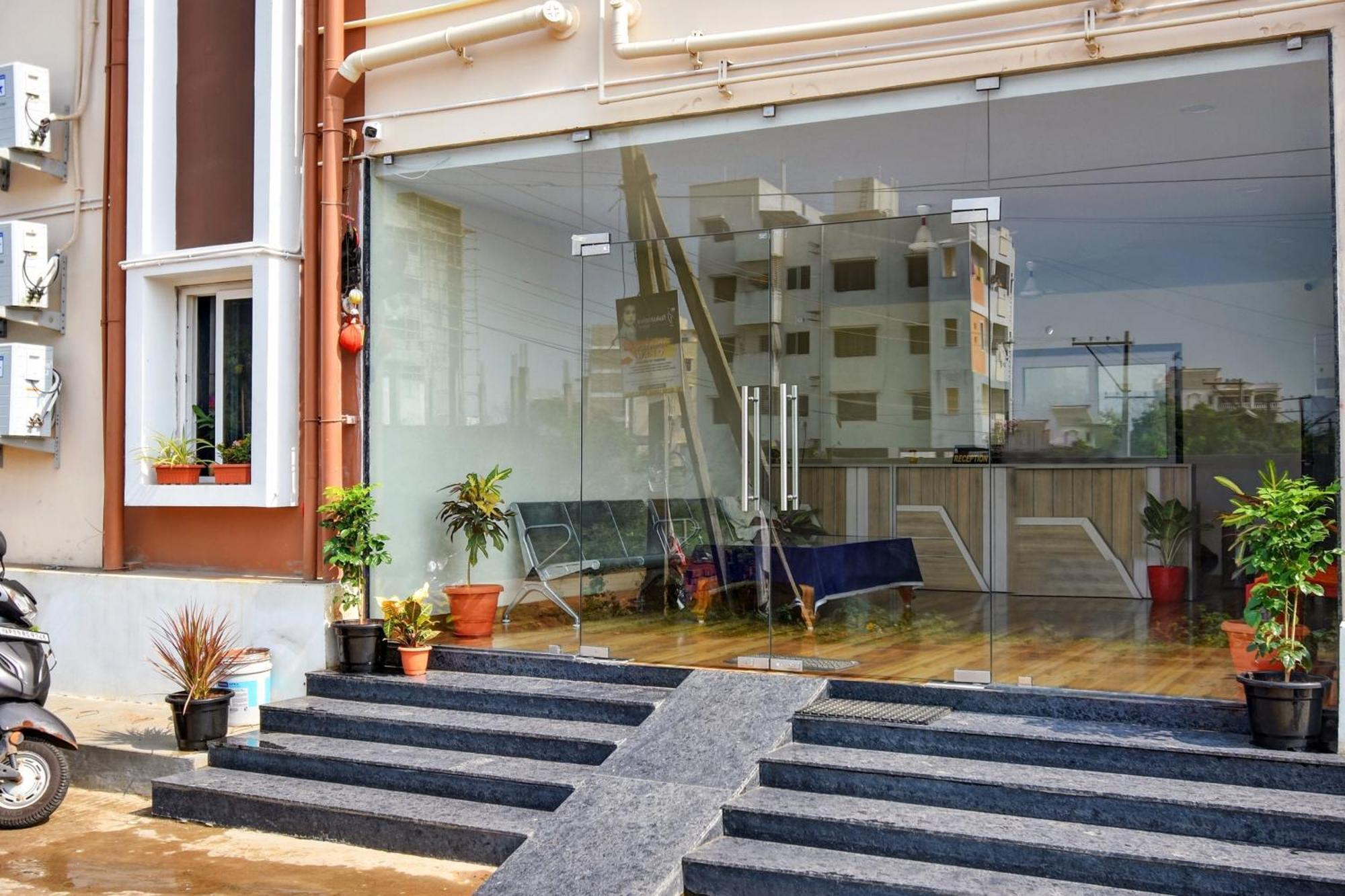 Oyo Home Msr Guest Inn Homestay Nellore Eksteriør bilde