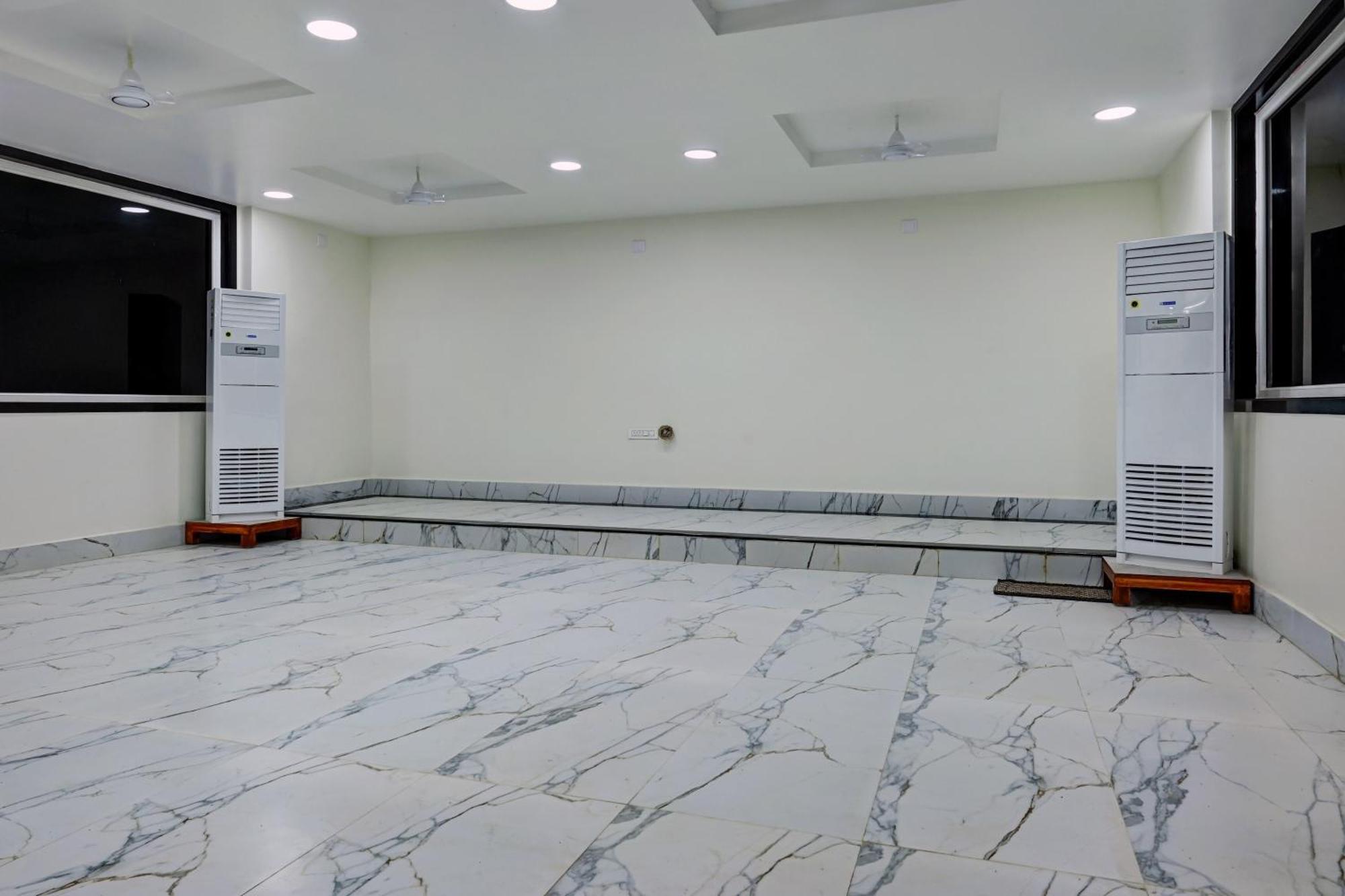 Oyo Home Msr Guest Inn Homestay Nellore Eksteriør bilde
